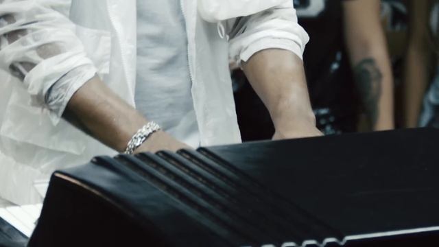 Mr.Dan - Eu te uso e sumo (#Experi White) смотреть онлайн