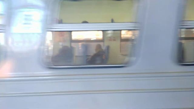Электропоезд ЭД4М-0402 Экспресс смотреть онлайн
