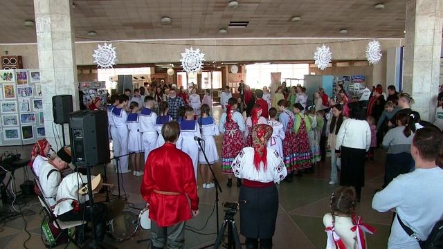 ХIХ Дальневосточный Рождественский фестиваль Щедрый вечер. Молодежная вечерка смотреть онлайн