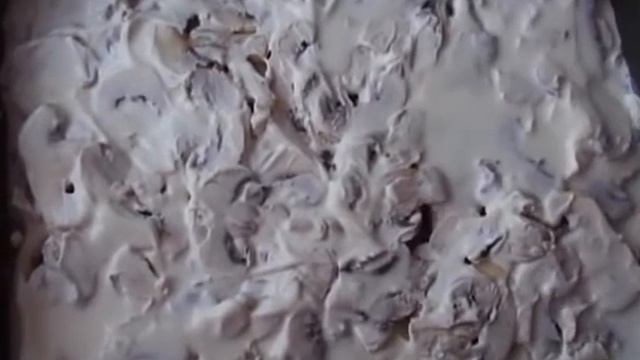 Курица с грибами и зеленью