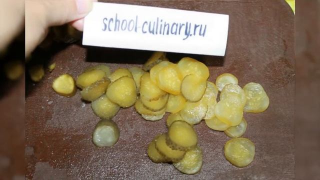 Пицца с грибами и сыром смотреть онлайн