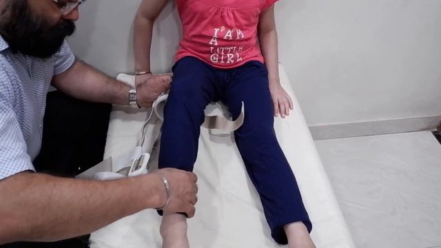 Knock Knee kaise Thik Kare | Salo Orthotics Knock Knee Solution Brace (Genu Valgum Deformity) смотреть онлайн