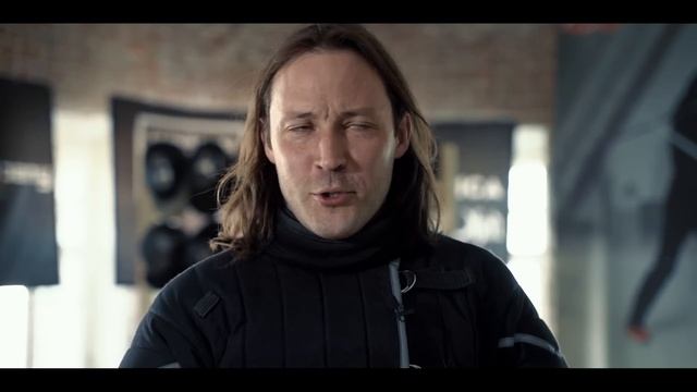 Мужик в латах пробует ХЕМА. ver 2.0 смотреть онлайн