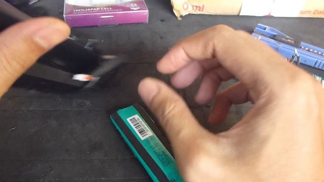 Mengganti dan Mengakali Baterai JBL Flip 3 Baterai di Dalam смотреть онлайн