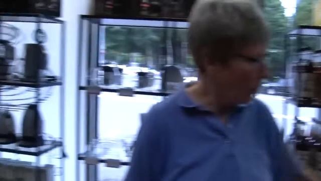 SCG | Bellevue - Retail Store Tour смотреть онлайн