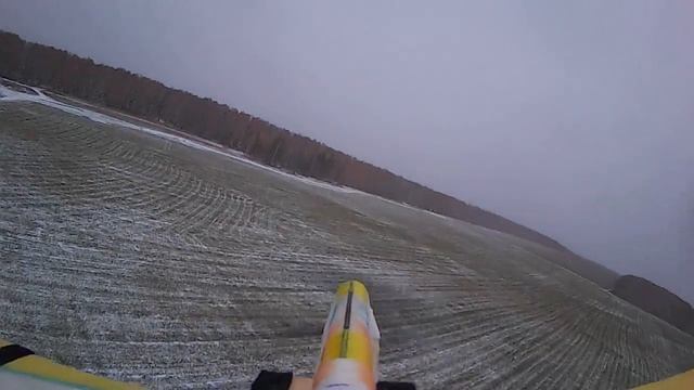 Полет ЯК-54 EPP 1100 с камерой над полями Балтыма.
