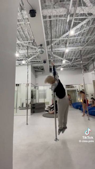 pole dance practice　#shorts #sexy #cima #pole dance смотреть онлайн