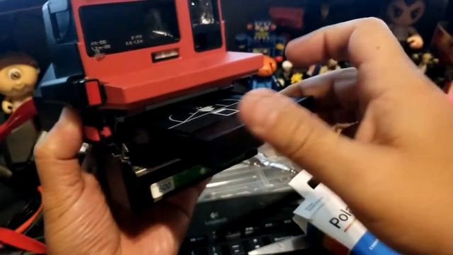 How to use a Polaroid 600 Film Camera OneStep Vintage Old Instant Color Unboxing смотреть онлайн