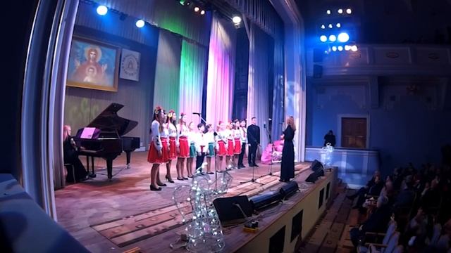 МШ Опитне Вокальний ансамбль "Мрія" - "Пісня лунає велична" 2018 смотреть онлайн