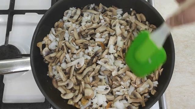 ВКУСНО И ПРОСТО: Шампиньоны в сливочном соусе