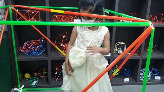 Visited 4DFrame |Dinosaur DIY| Science play| STEM Education in Korea|Practical Education смотреть онлайн