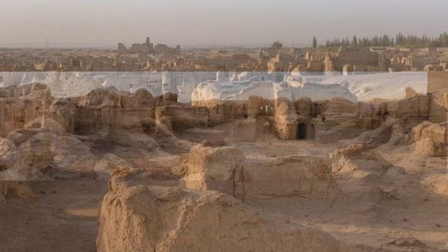 TURPAN in china, melted structures everywhere, great example. (60 pictures) смотреть онлайн
