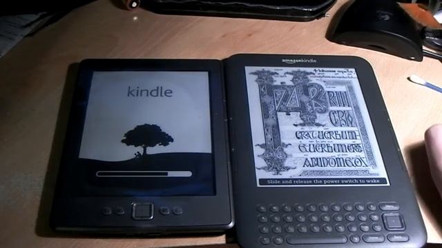 Amazon Kindle 4 Unboxing смотреть онлайн