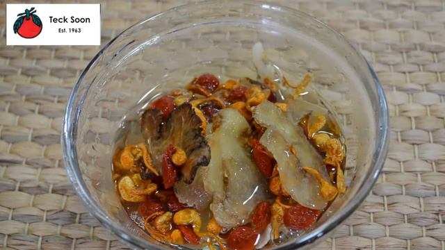Cordyceps Flower Steamed Chicken смотреть онлайн