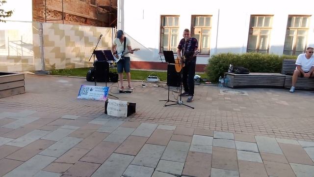 Песня Кукушка в исполнении уличных музыкантов (г.Тула) смотреть онлайн