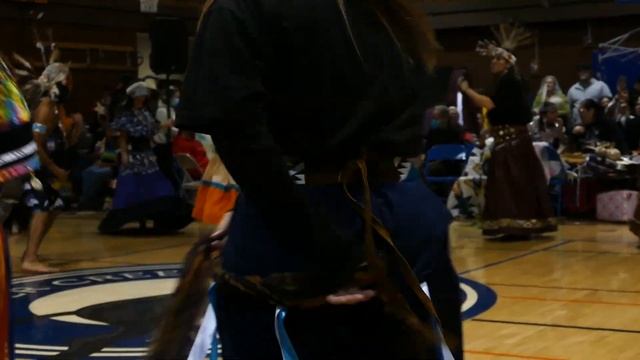 Sonoma County Pomo Dancers at the 2023 Marin Powwow смотреть онлайн