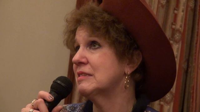 Елена Каснощёкова))))))))ПОЭЗИЯ МОДЫ 26.01.13 смотреть онлайн