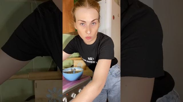 Опять исчезающий. С грушами и яблоками