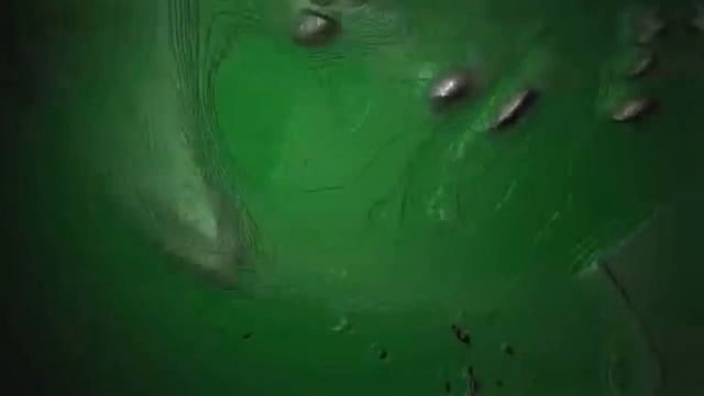The Universal Studios Alien Planet Logo Is Going To Explode !! смотреть онлайн
