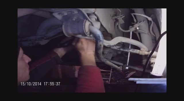 Стуки в подвеске справа (маятниковый рычаг) bmw e34 (BMW 520i) смотреть онлайн