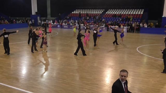 D класс Взр.+мол. 1/2 финала латина смотреть онлайн