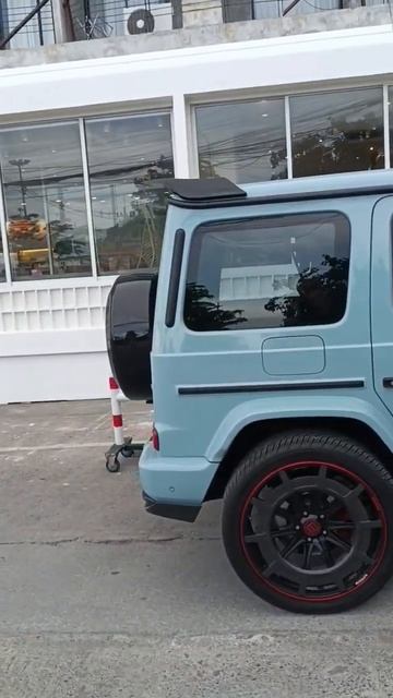 BRABUS #short #brabus #mercedes #брабус #мотор #авто #тренд #втоп #паттайя #таиланд #крутыетачки смотреть онлайн