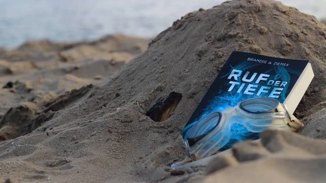 Katja Brandis & Hans-Peter Ziemek 💋 Ruf der Tiefe смотреть онлайн