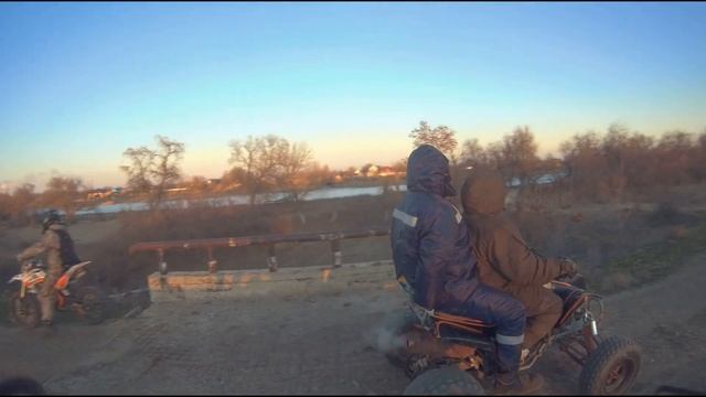 поездка толпой пит эндуро квадрики и альфочка!!! смотреть онлайн