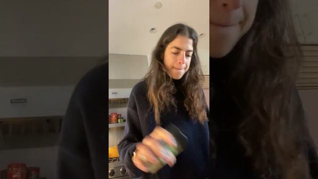 Too Many Cooks with Leandra—Sunny Salmon in SoHo смотреть онлайн