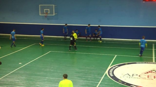 (07) 21.11.2015. Неаполь Скифский – Сокол смотреть онлайн