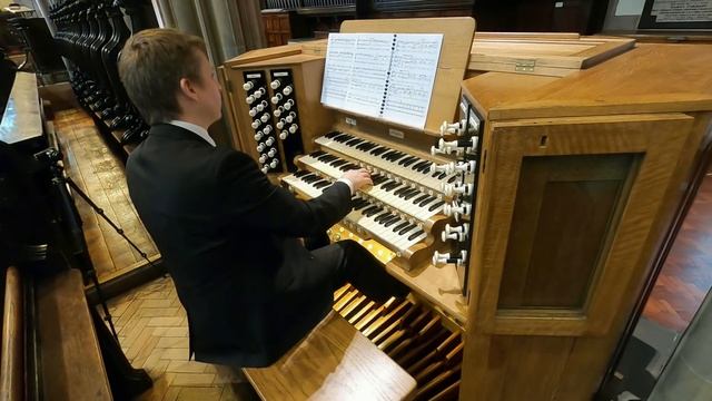 RHAPSODY IN BLUE - GERSHWIN - PIANO & ORGAN - SCOTT BROTHERS DUO смотреть онлайн