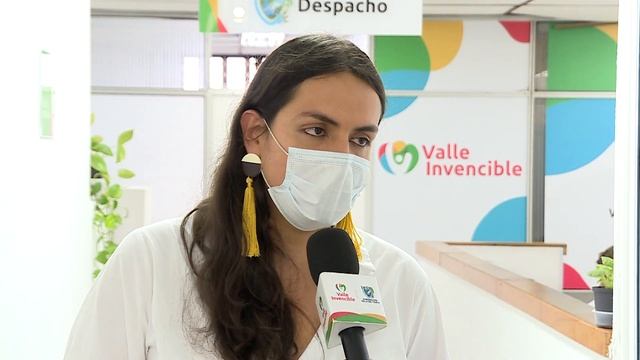 Natalia, primera mujer #trans que trabaja en la Gobernación del Valle marcando un hito de inclusión смотреть онлайн