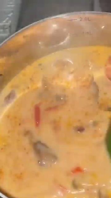 Spicy Thai Coconut Shrimp Noodle Soup#shorts смотреть онлайн