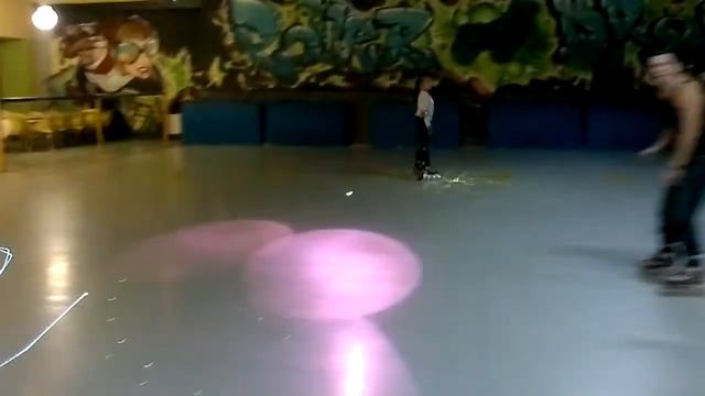 РЦ г.Иркутска. Катались на роликах.