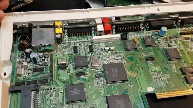 Amiga 600 Vampire 2 part 2 смотреть онлайн