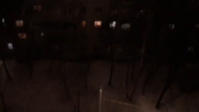 Грузопассажирский лифт КМЗ 1994 года. Г/П 630 кг, скорость 1 м/сек смотреть онлайн