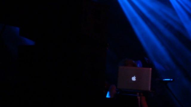 Skillet - Awake And Alive (Live in Krasnoyarsk, Havana Club 08.12.2013) смотреть онлайн