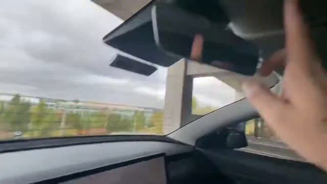 How to turn on Tesla Model 3 hazard lights смотреть онлайн