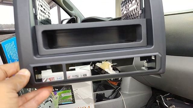 Instalando un RADIO Android de 10" y Altavoz | Kit Facil de Montar смотреть онлайн