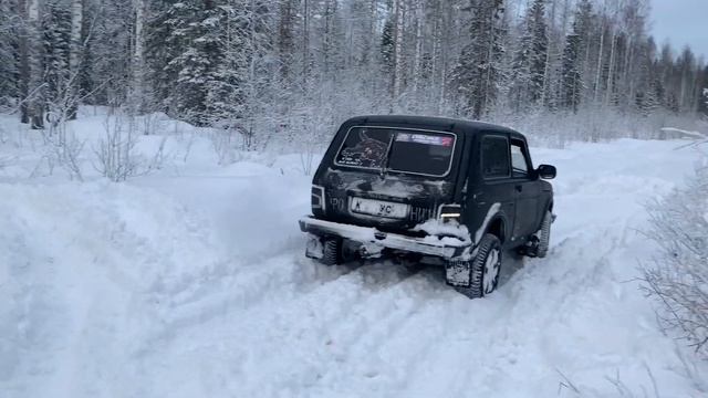 Первый выезд .Нива 2 самоблока - испытание смотреть онлайн