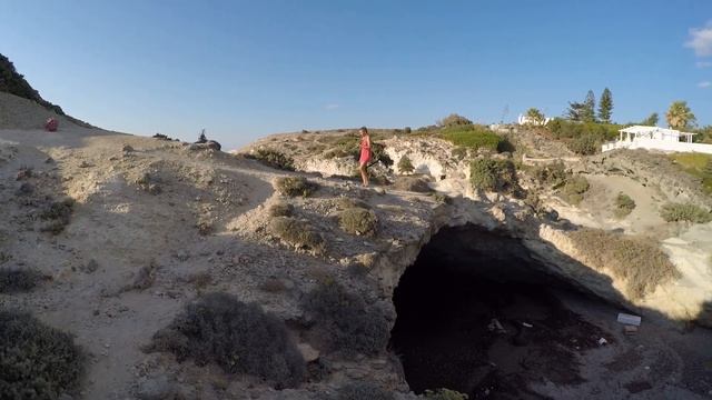 Crazy Cool Kapros Beach, Milos смотреть онлайн