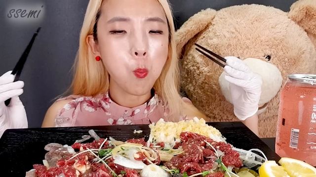 [Mukbang] KOREA RAW BEEF & RAW OCTOPUS🥩고소쫄깃 육회 듬뿍&꿈틀 산낙지🐙육회탕탕이 리얼사운드먹방  肉刺し身 生拌牛肉 Raw Meat ASMR | 쎄
