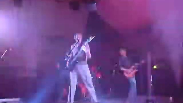 TRUFFLE ,THUNDERBIRD ,GLASS HOUSE ,SOUTHSEA смотреть онлайн