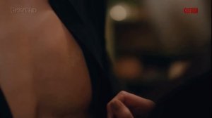 Kuzgun - episode 13: Kuzgun & Dila, uncut kiss scene