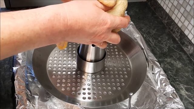 Brathähnchen im Backofen saftig und knusprig zubereiten. смотреть онлайн