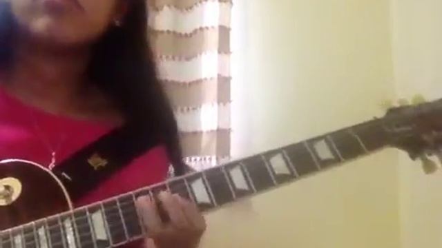 Practicando Intro de Roll Over Beethoven by Chuck Berry смотреть онлайн