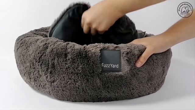 Cama para perros Eskimo Truffle de FuzzYard смотреть онлайн