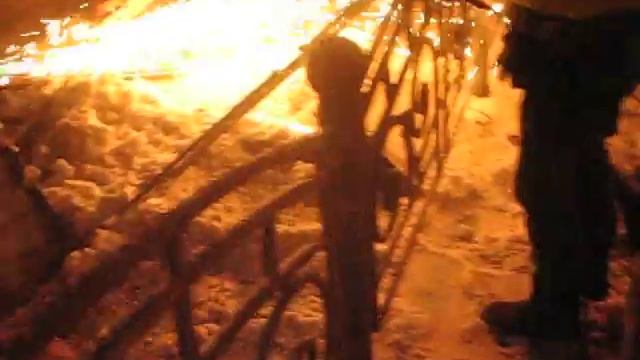 Майдан Незалежності. МНС, Беркут і тітушки зачищають хрещатик смотреть онлайн