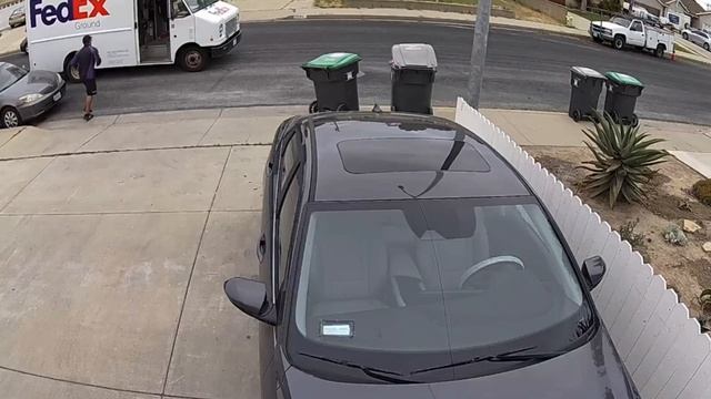 Eufy S220 SoloCam Solar Security Camera Review | The Ultimate Home Security Solution смотреть онлайн