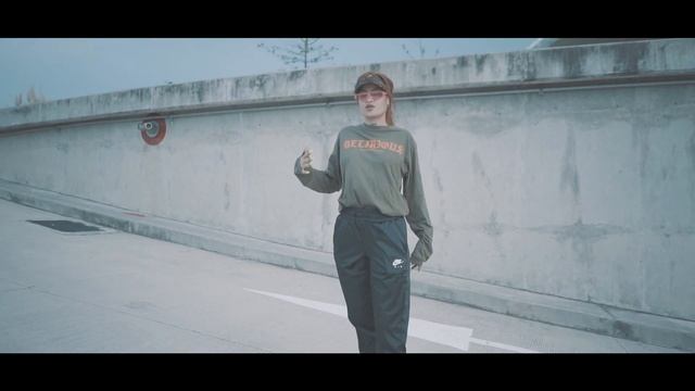 Lina Lee Mx - Karma 💔 (Prod V.Rod) смотреть онлайн